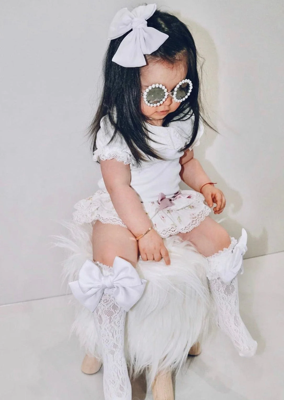 Abigail Hair Bow - Image 7