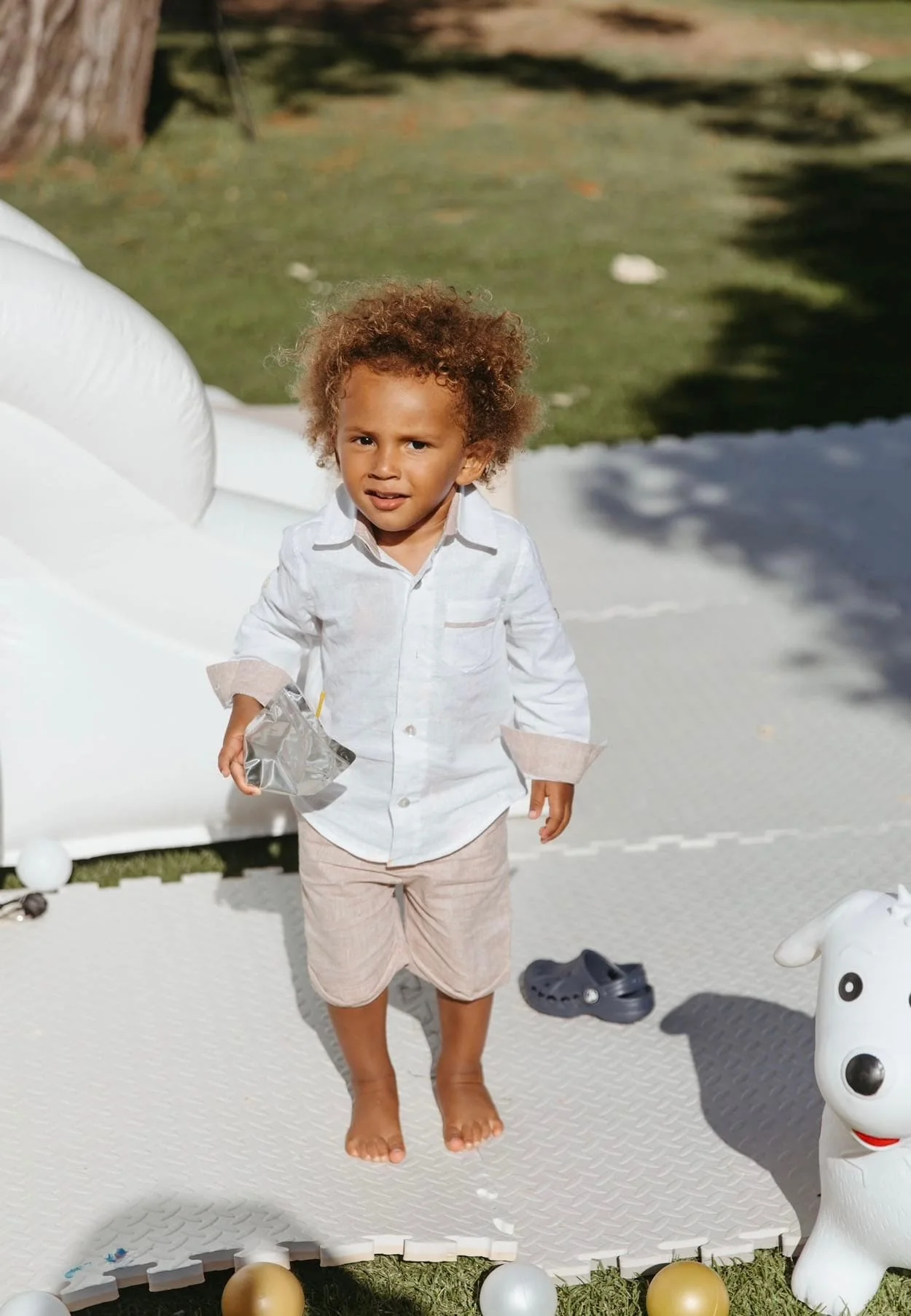 Ashton Beige and White Linen Top and Shorts Set - Image 5