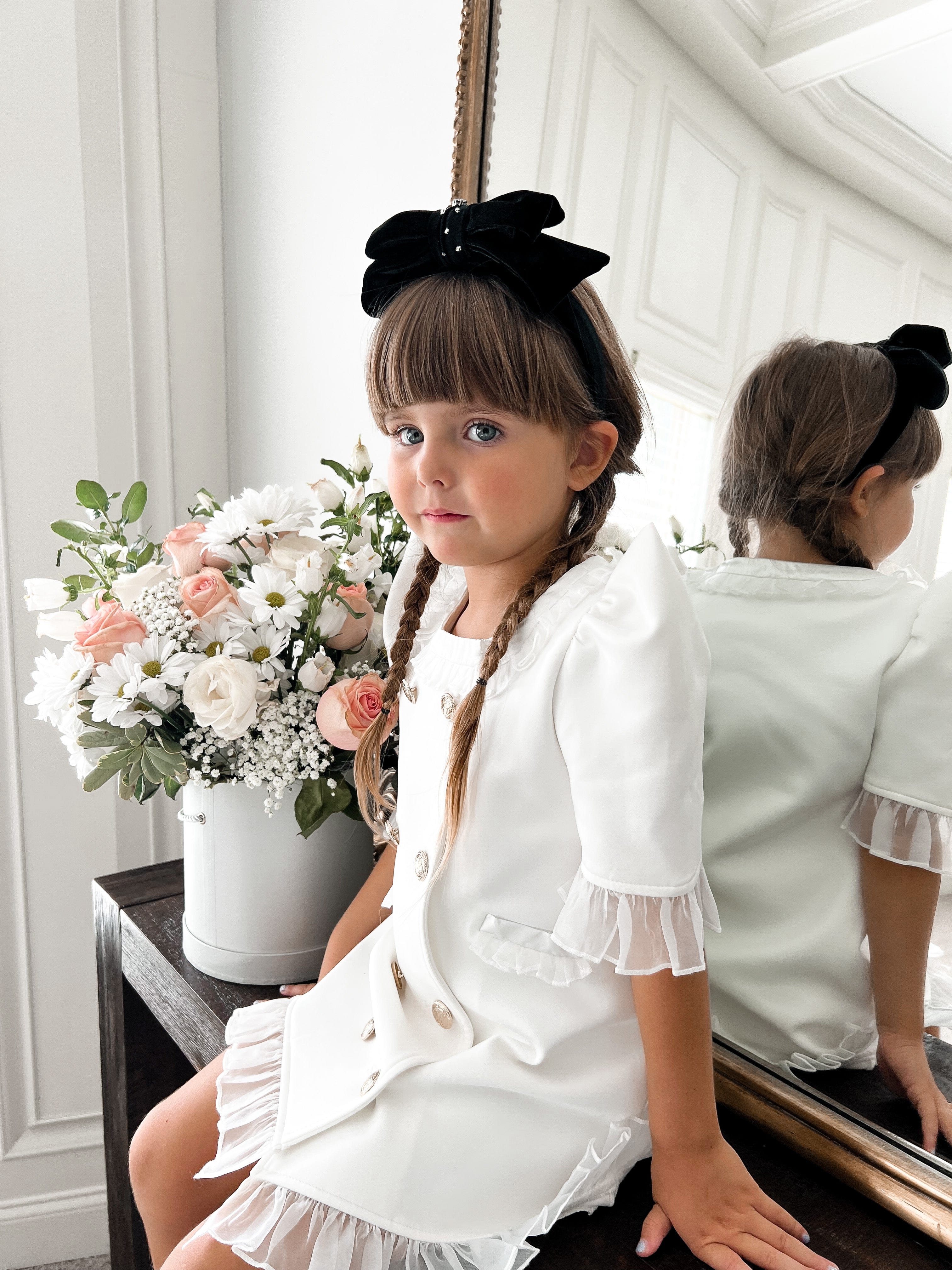Audrey Black Velvet Headband - Image 6