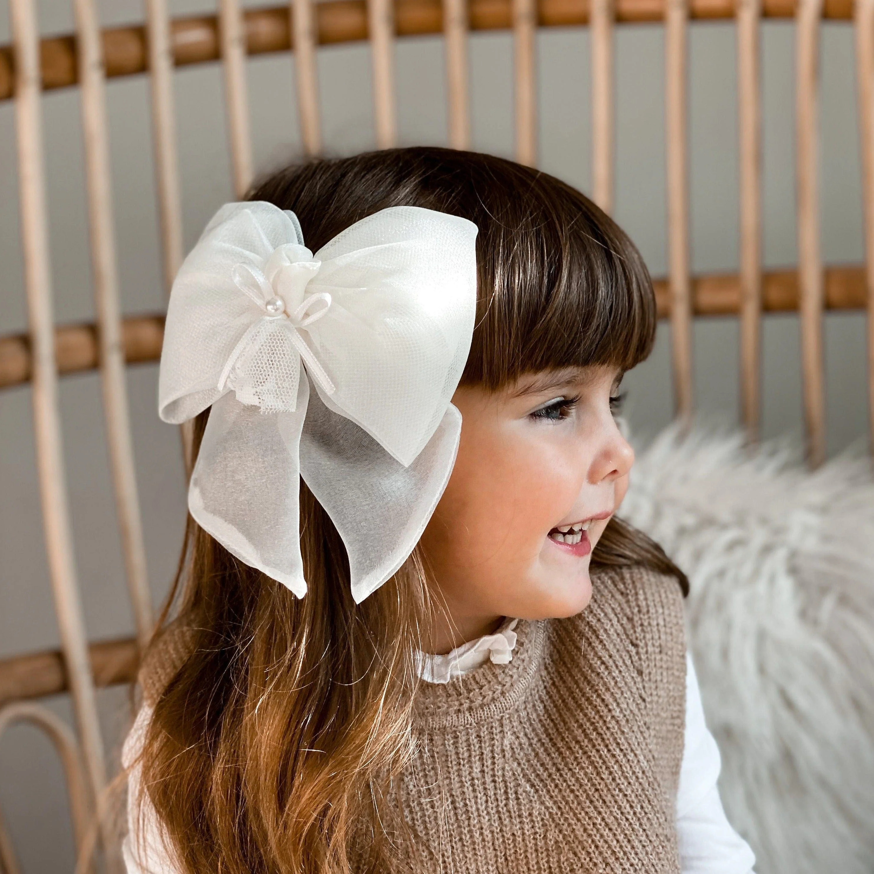 Bella Hair Bow - Image 3