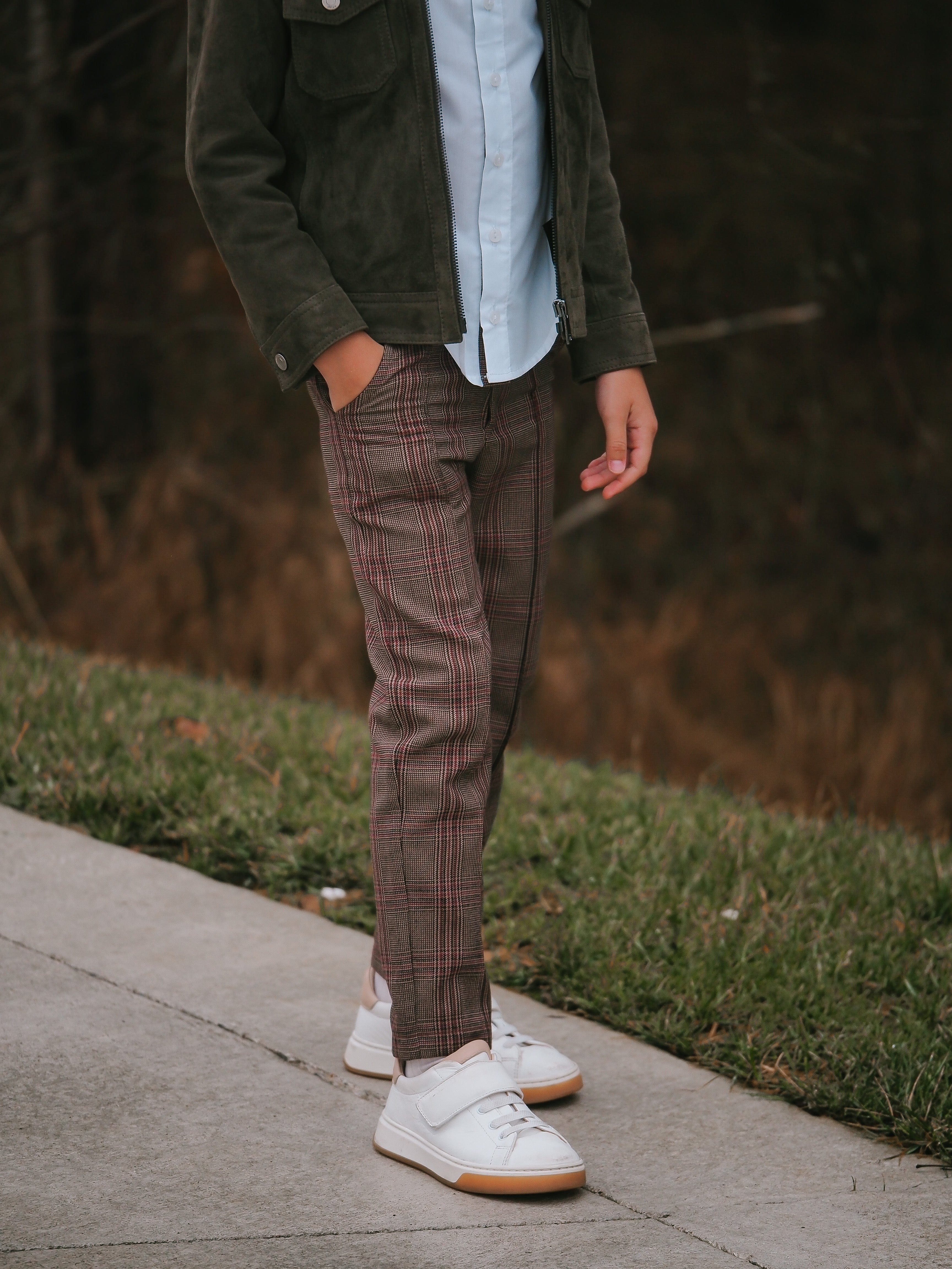 Blair Estate Tweed Shirt and Pants Set - Image 8
