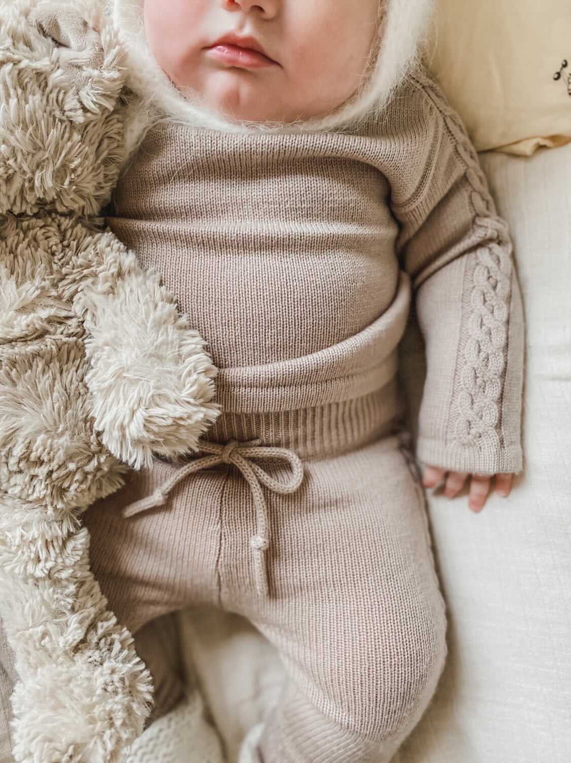 Braided Fine Wool Lounge Set - Image 6