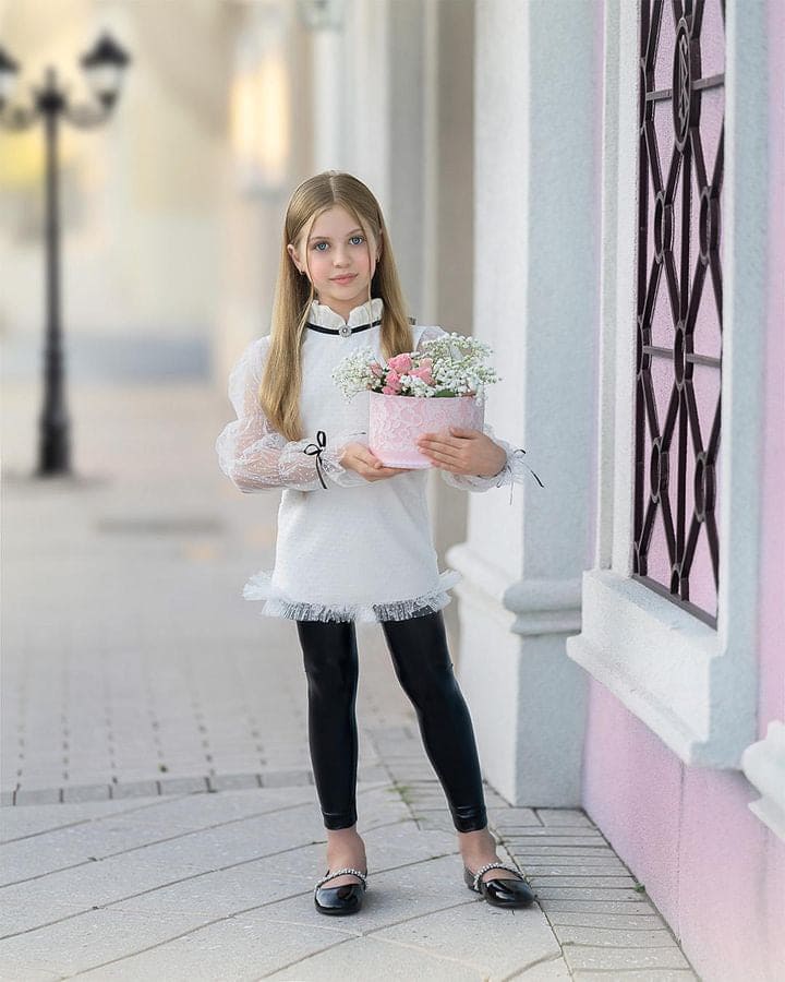 Brianna Tunic and Pants Set - Image 31