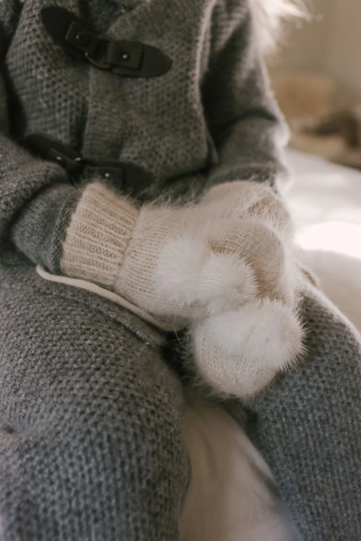 Cashmere Cream Mittens with Poms - Image 9