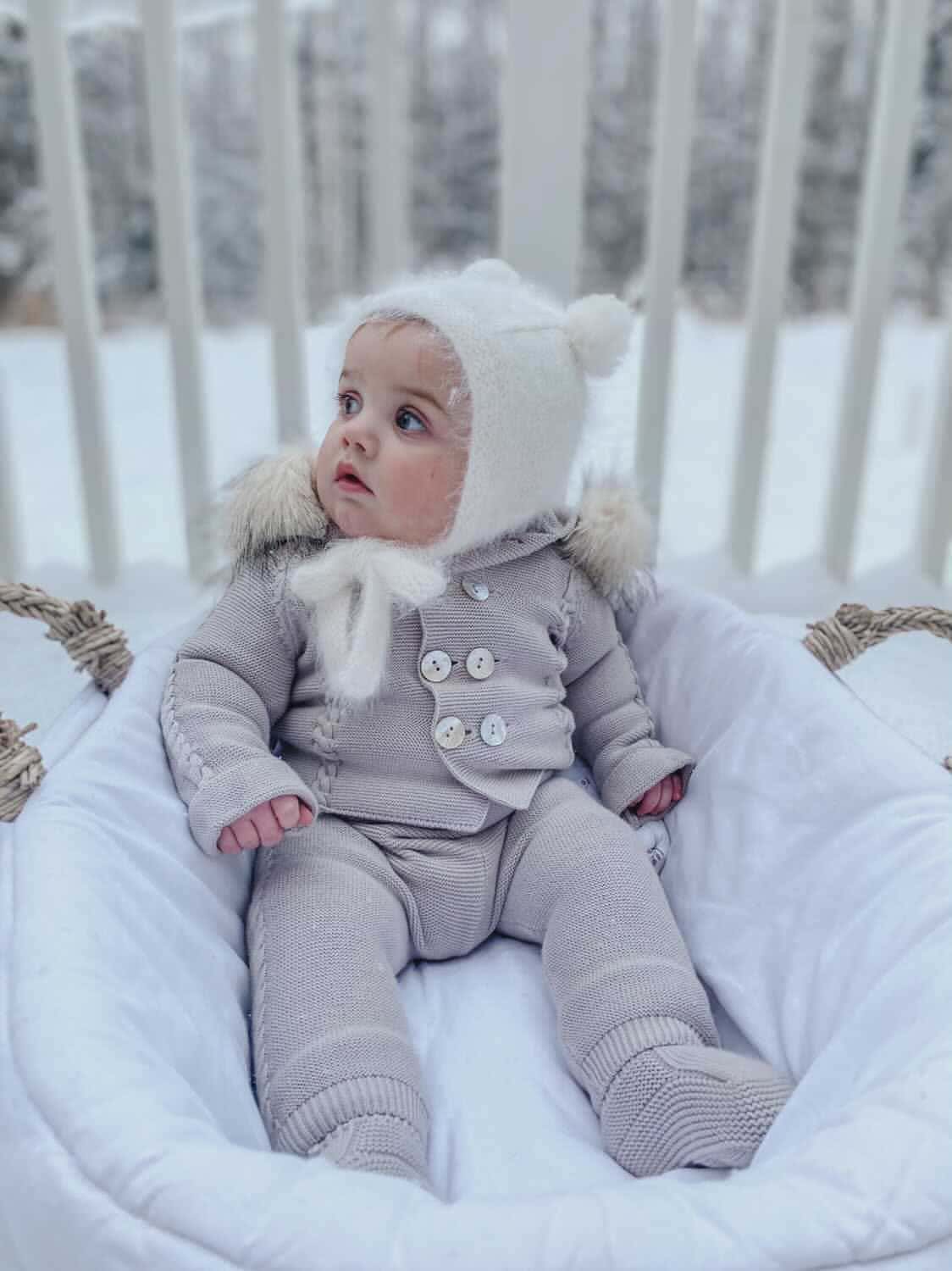 White Cashmere Teddy Hat - Image 21