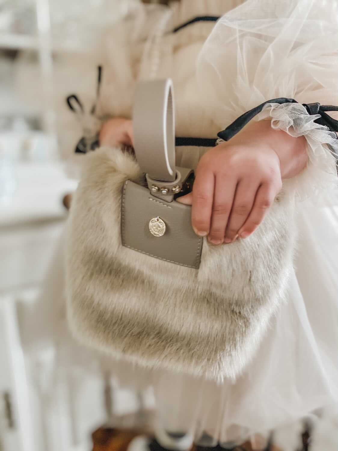 Faux Fur Pearl Bag - Image 16