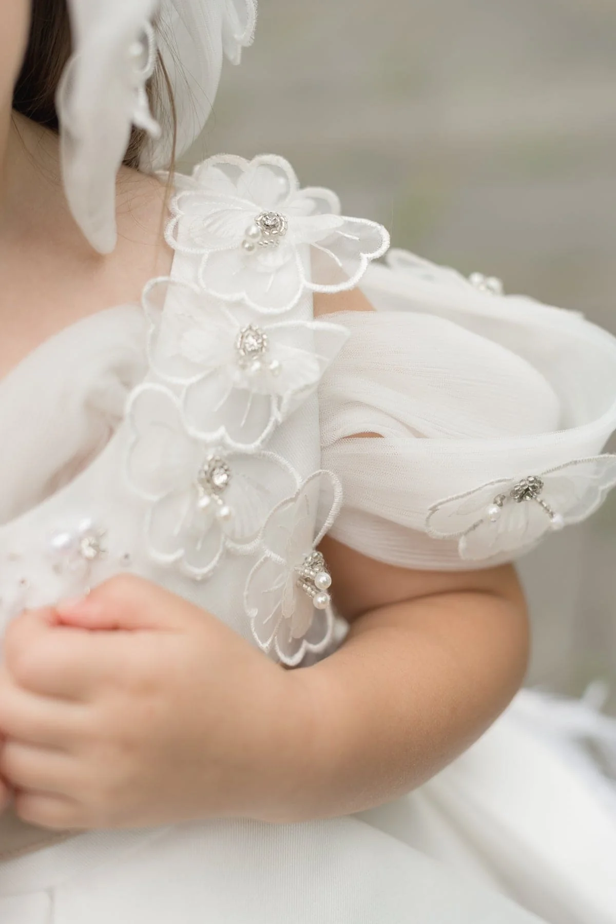 Constanza White Ceremony Dress with Champagne Bow - Image 4