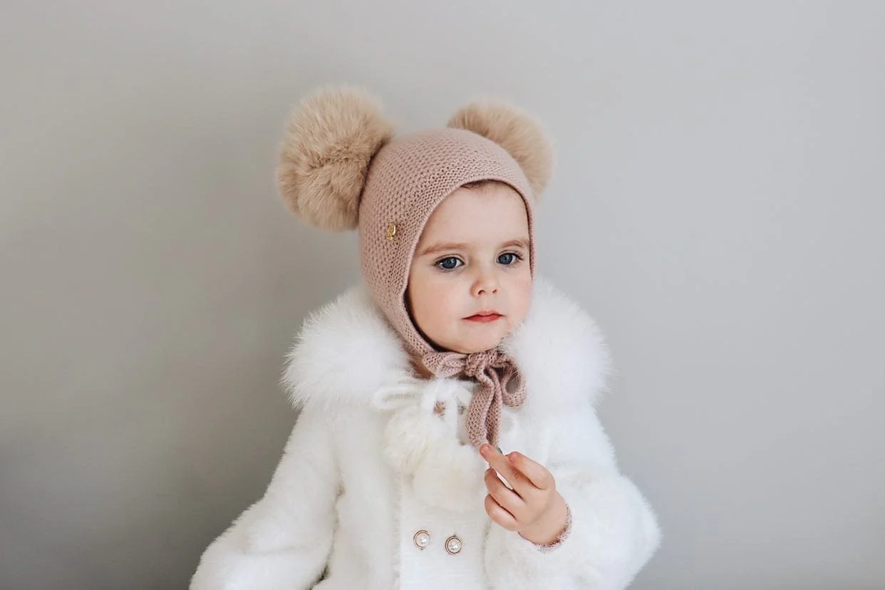 Honeycomb Dusty Pink Cashmere Bonnet - Image 13