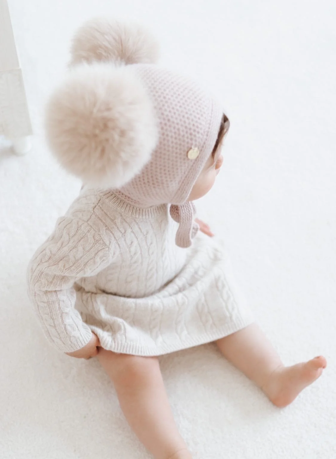 Honeycomb Dusty Pink Cashmere Bonnet - Image 4