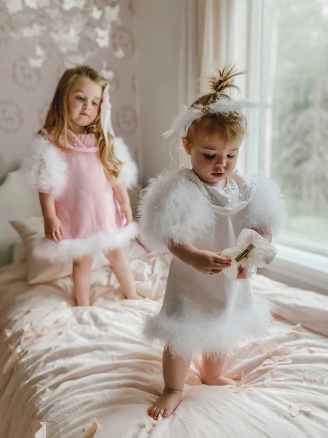 Ella Knit White Feather Dress - Image 10