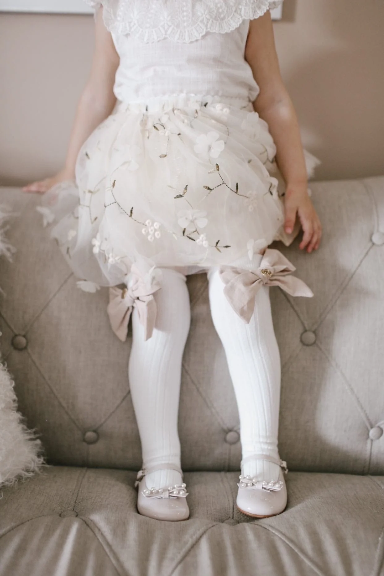 Emma Linen Bow Socks - Image 10