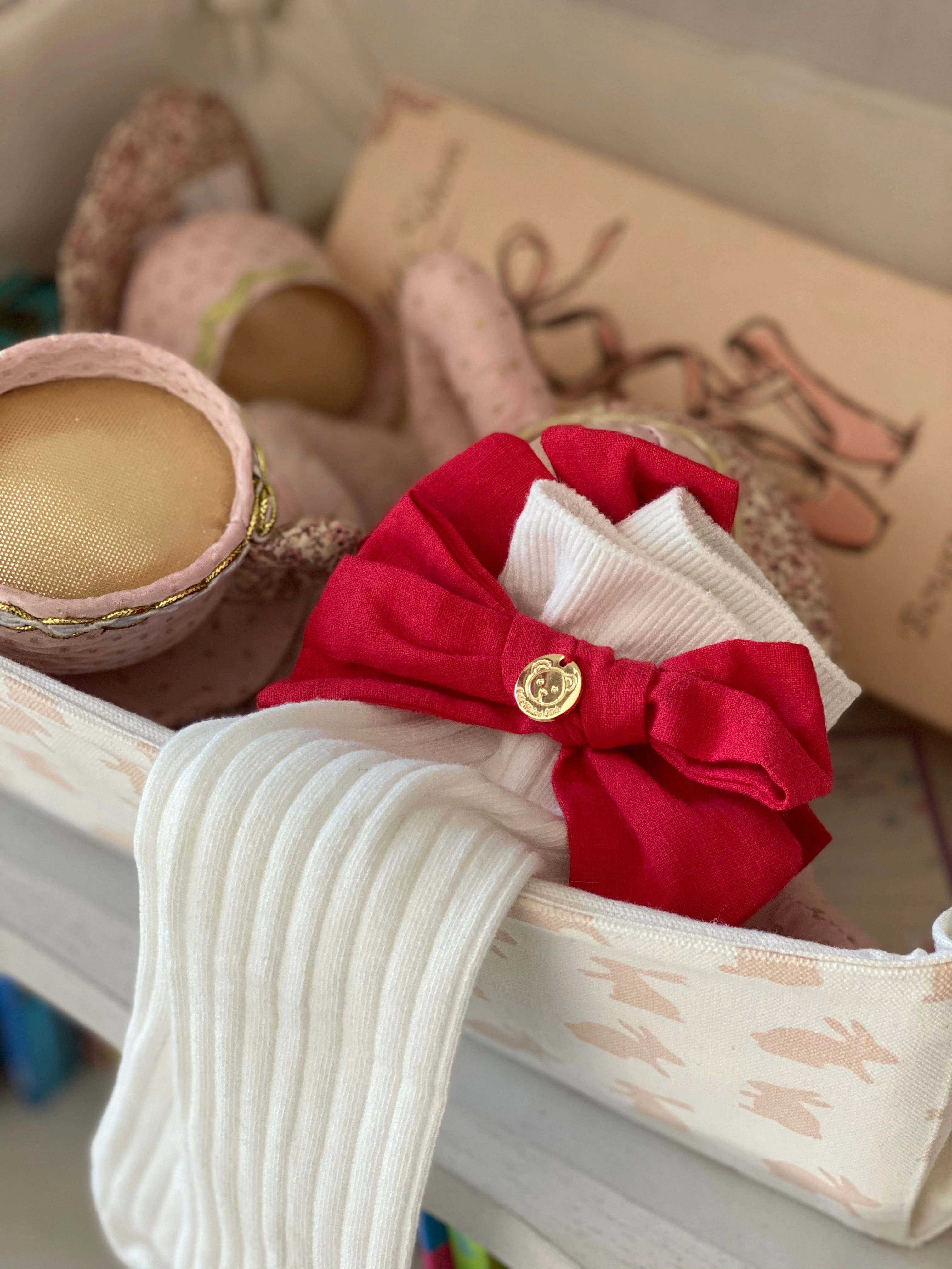 Emma Linen Bow Socks - Image 11