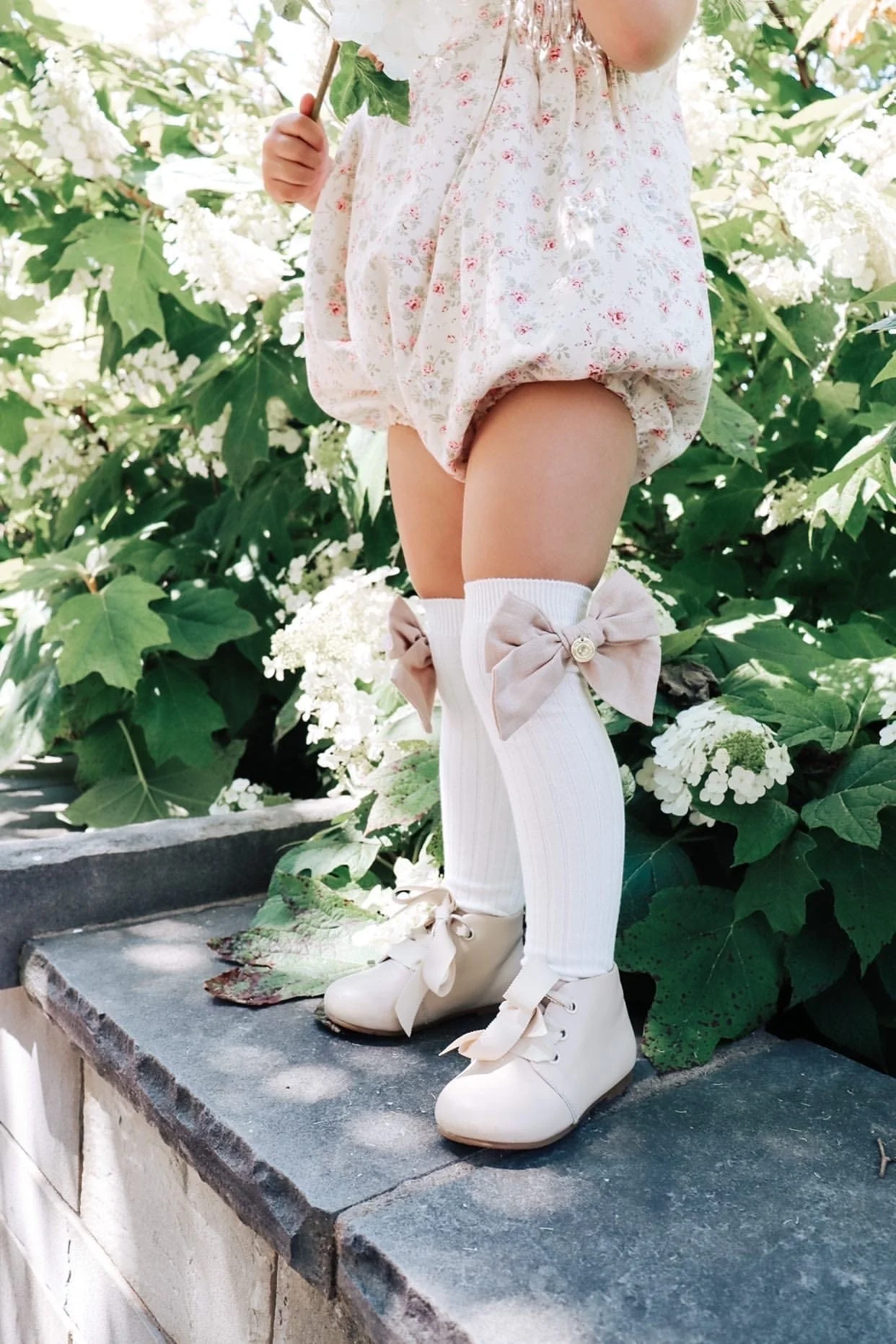 Emma Linen Bow Socks - Image 15