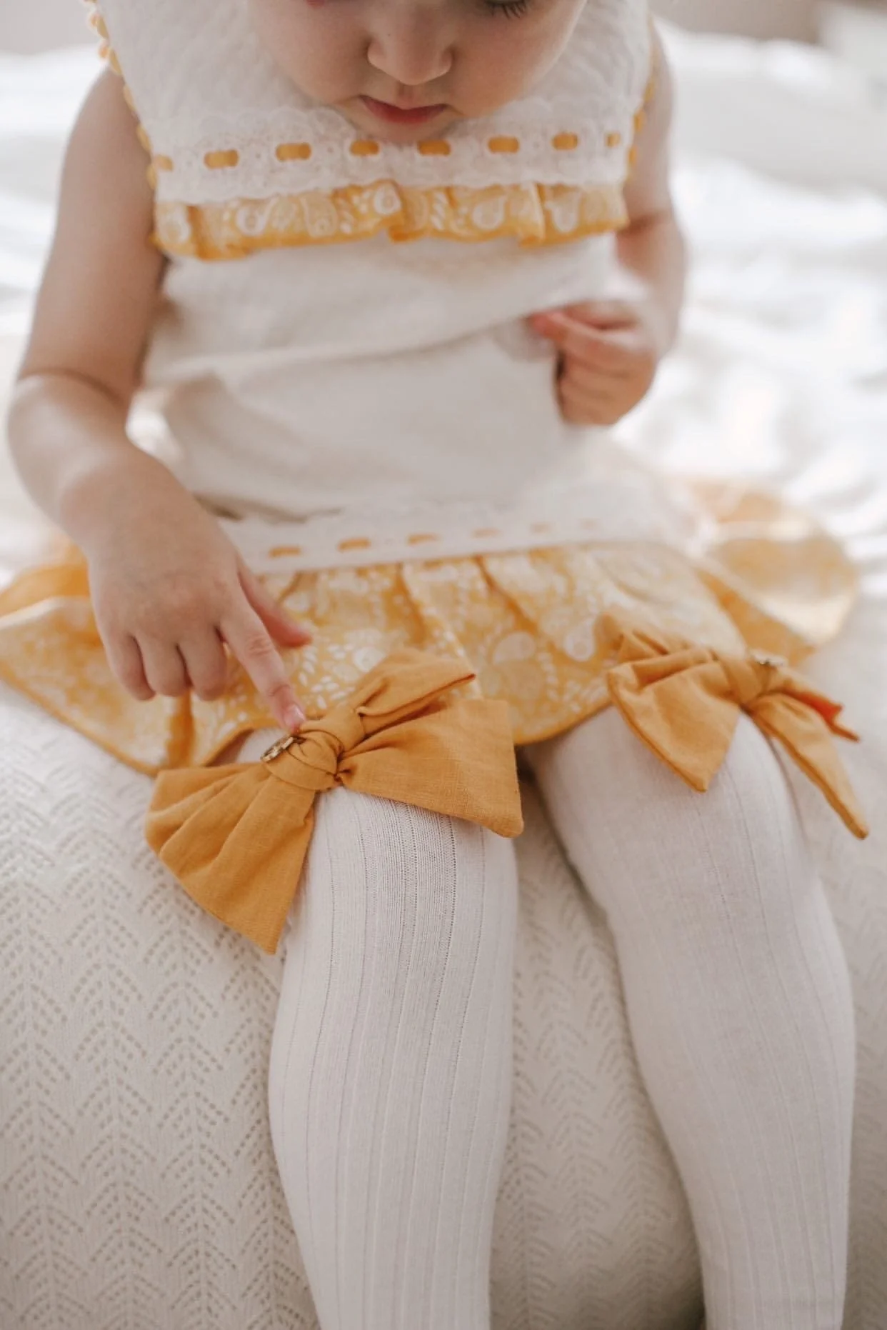 Emma Linen Bow Socks - Image 19