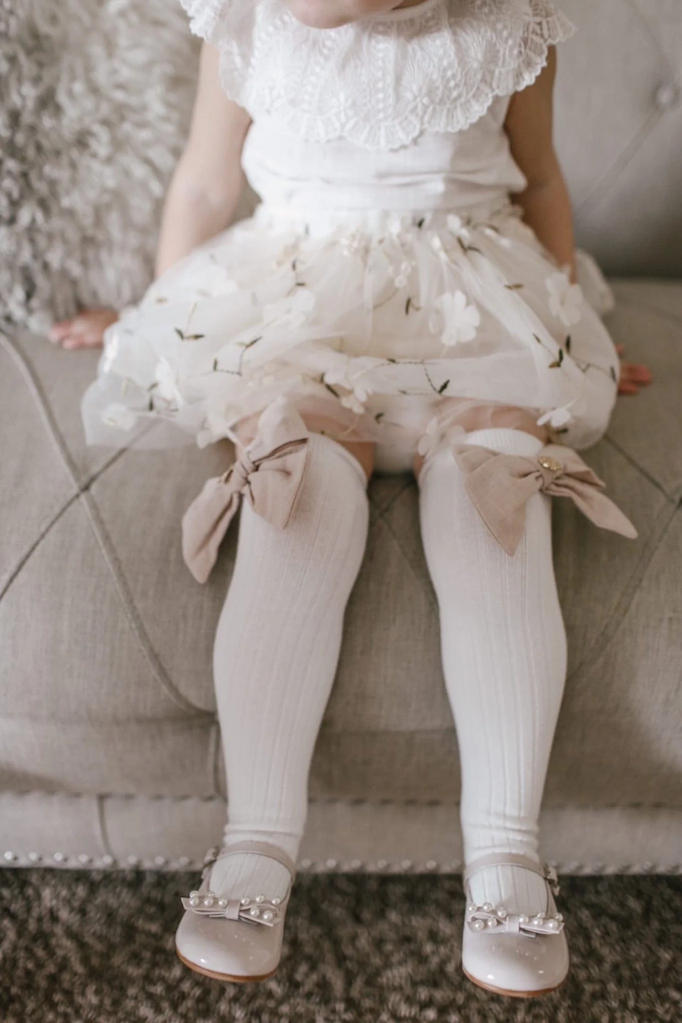 Emma Linen Bow Socks - Image 20