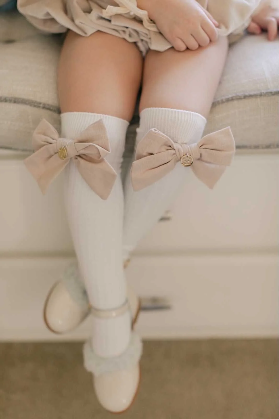 Emma Linen Bow Socks - Image 23