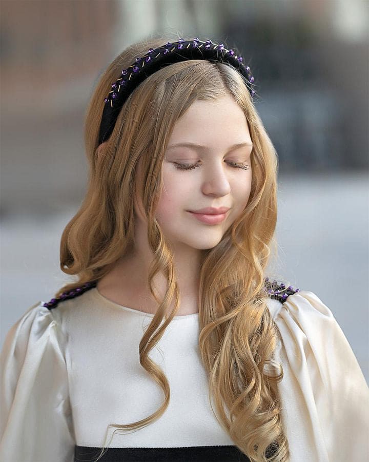 Evangeline Black Velvet Headband - Image 2