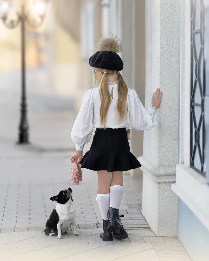 Flare Skirt with Satin Bows - Image 8