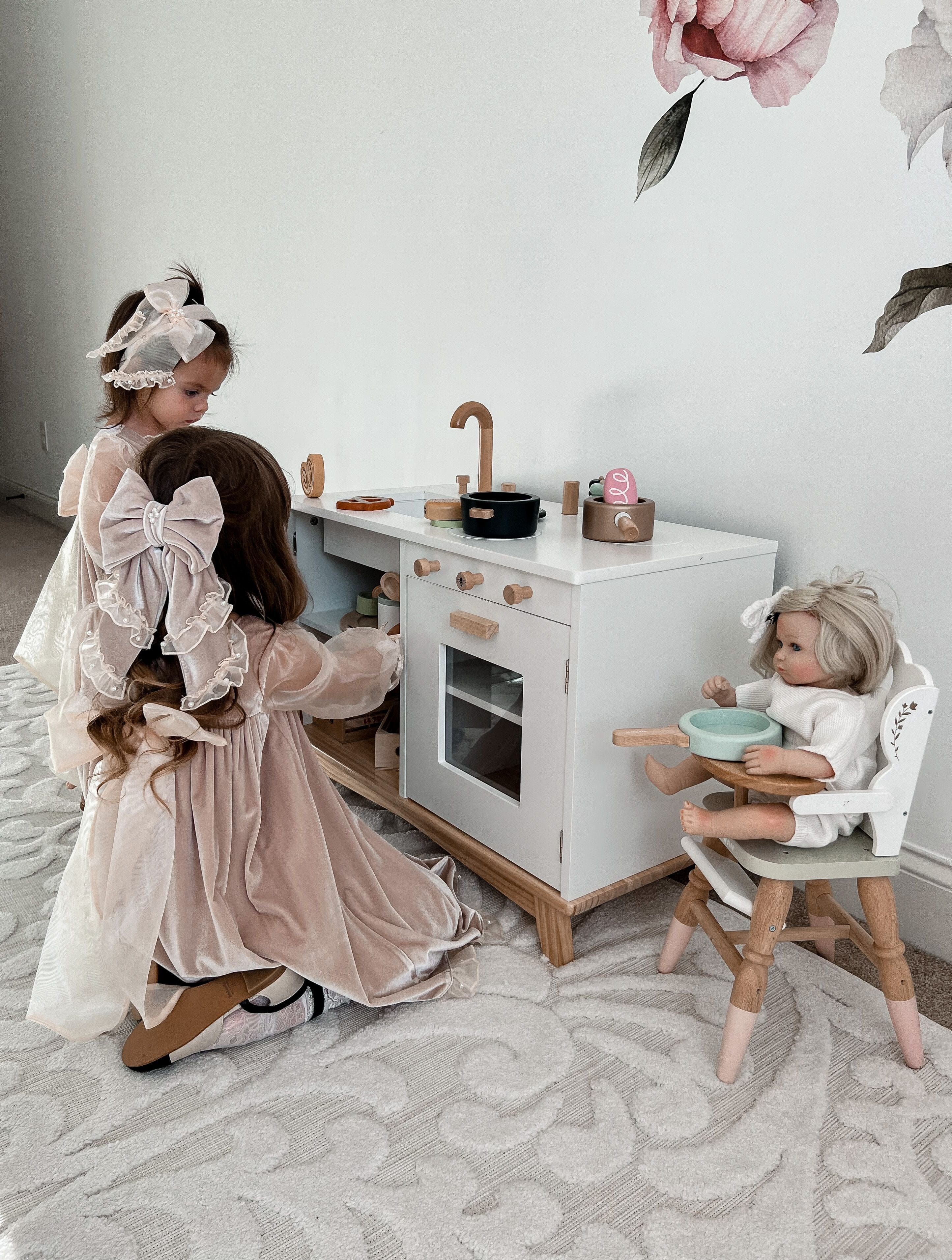 Helena Velour Hair Bow - Image 5