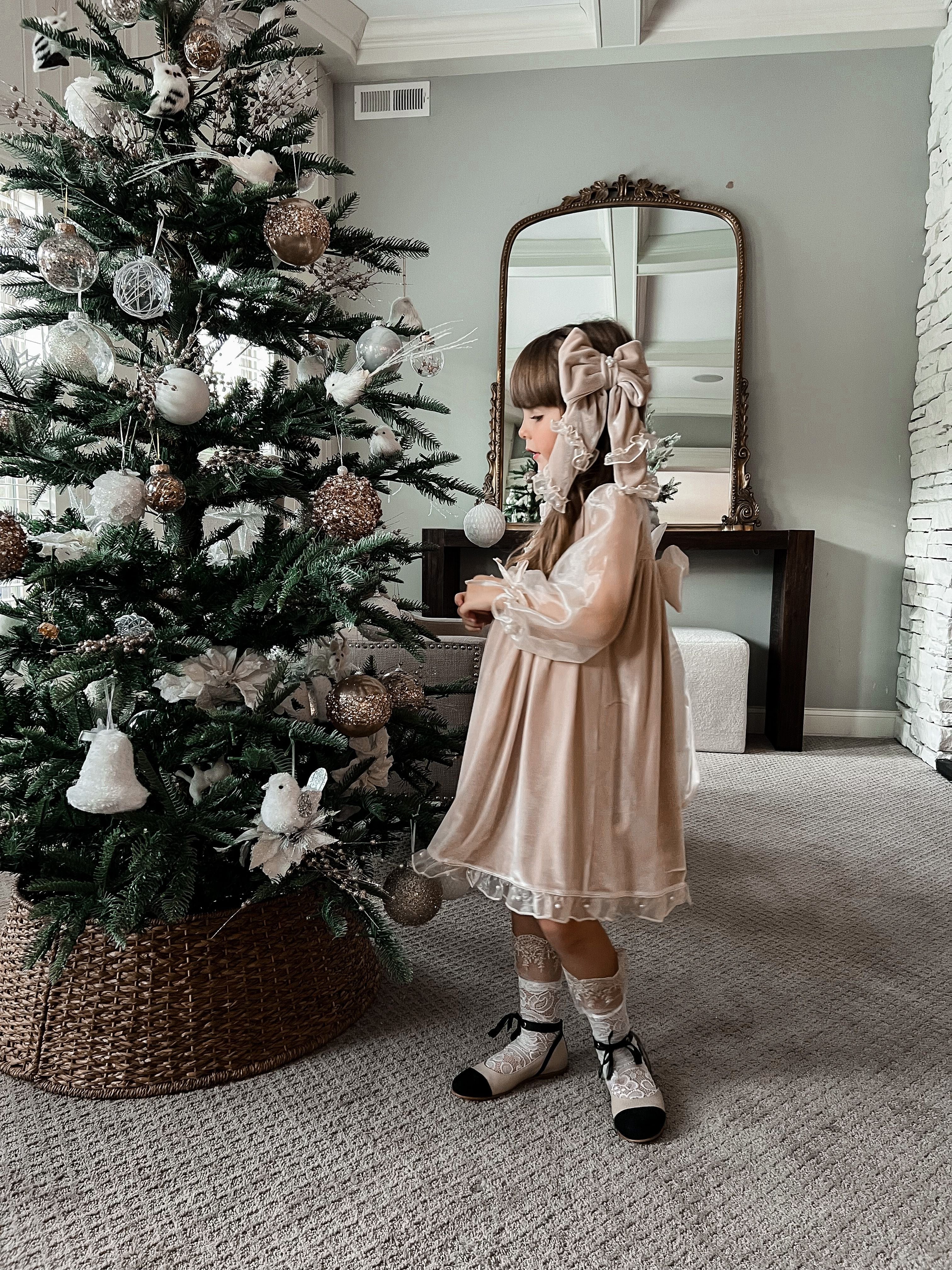 Helena Velour Hair Bow - Image 6