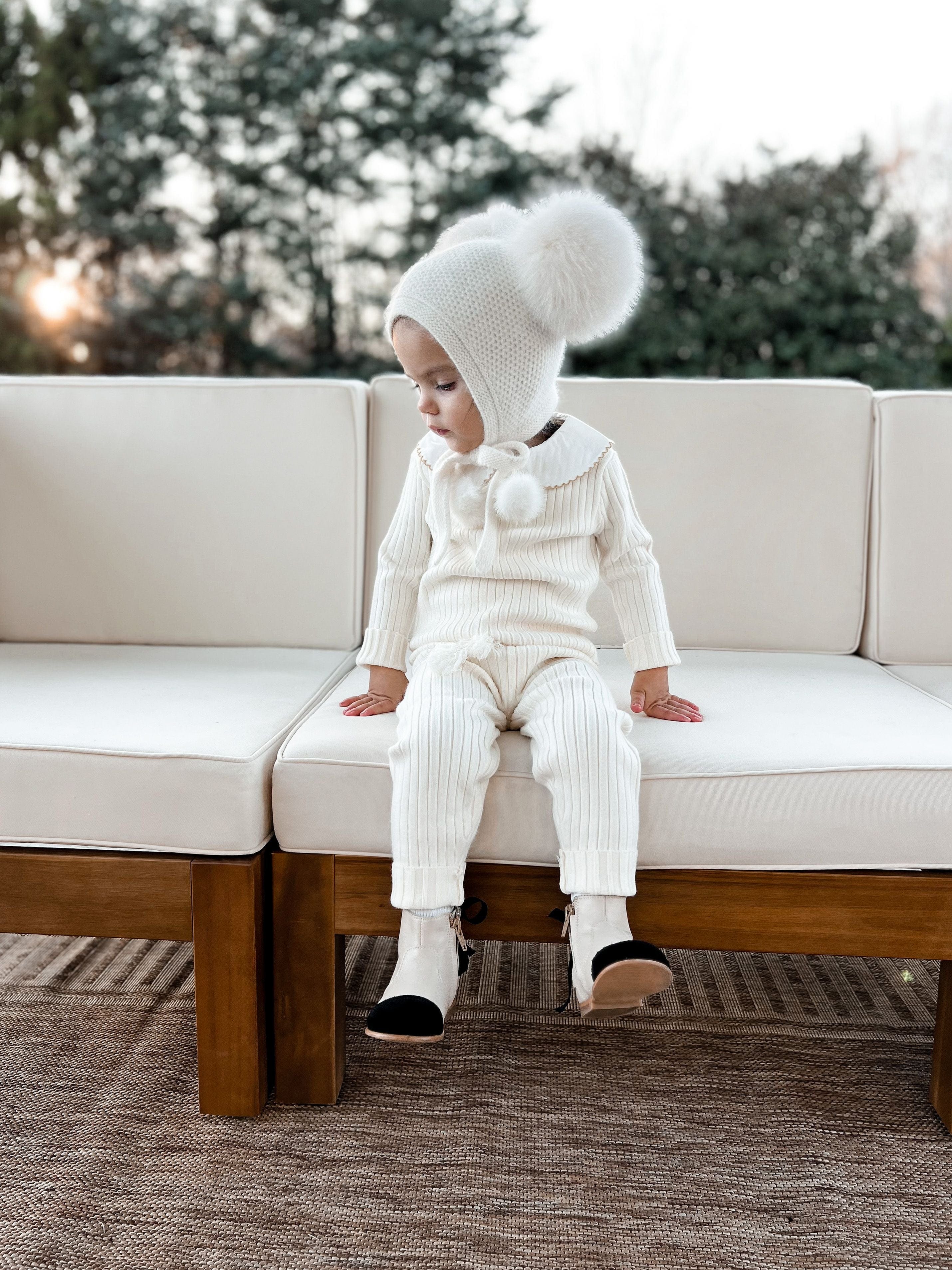Honeycomb Cream Ivory Cashmere Bonnet - Image 5