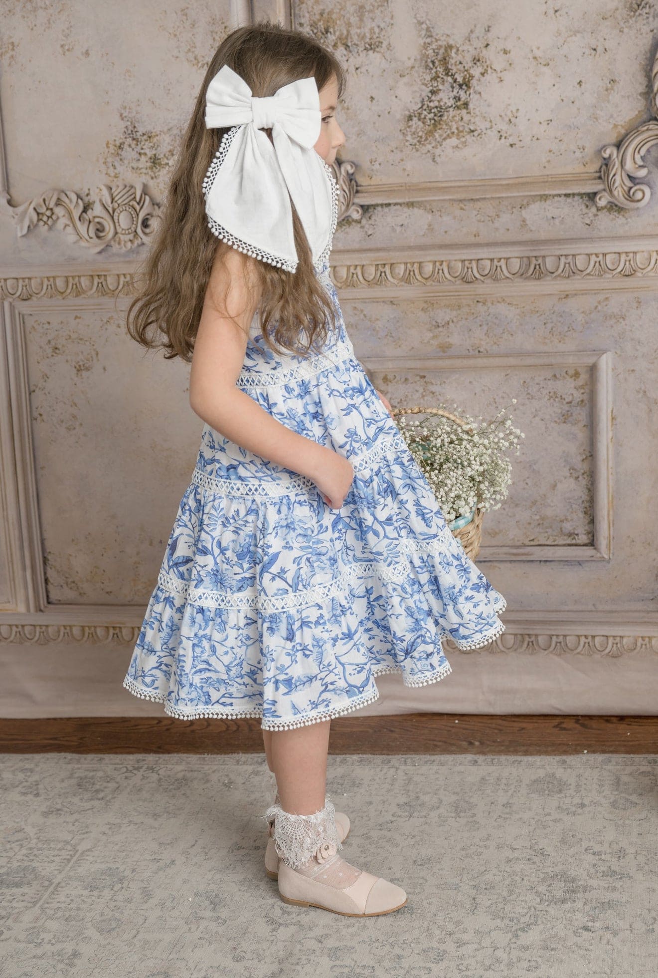 Jaylin Blue and White Linen Sleeveless Summer Dress - Image 2