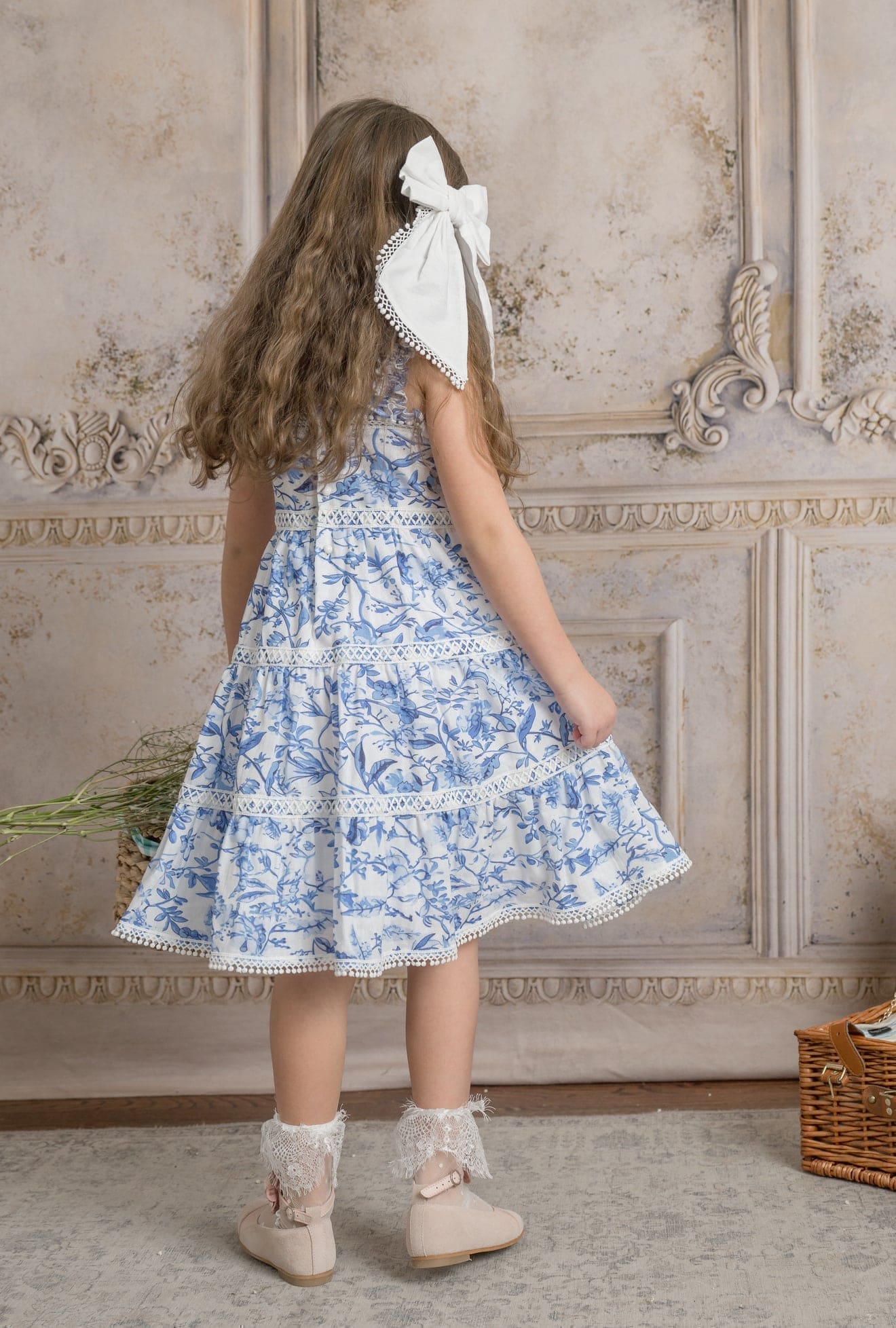 Jaylin Blue and White Linen Sleeveless Summer Dress - Image 6