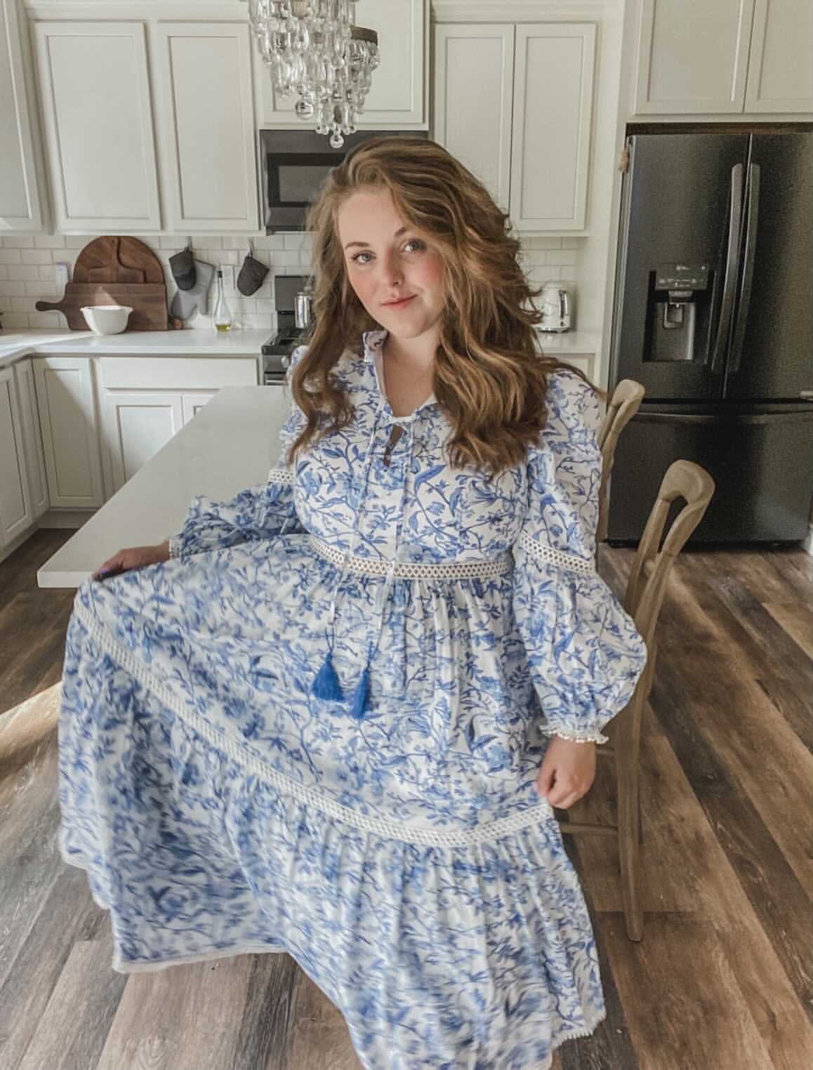 Jaylin Blue and White Linen Mom Dress - Image 12