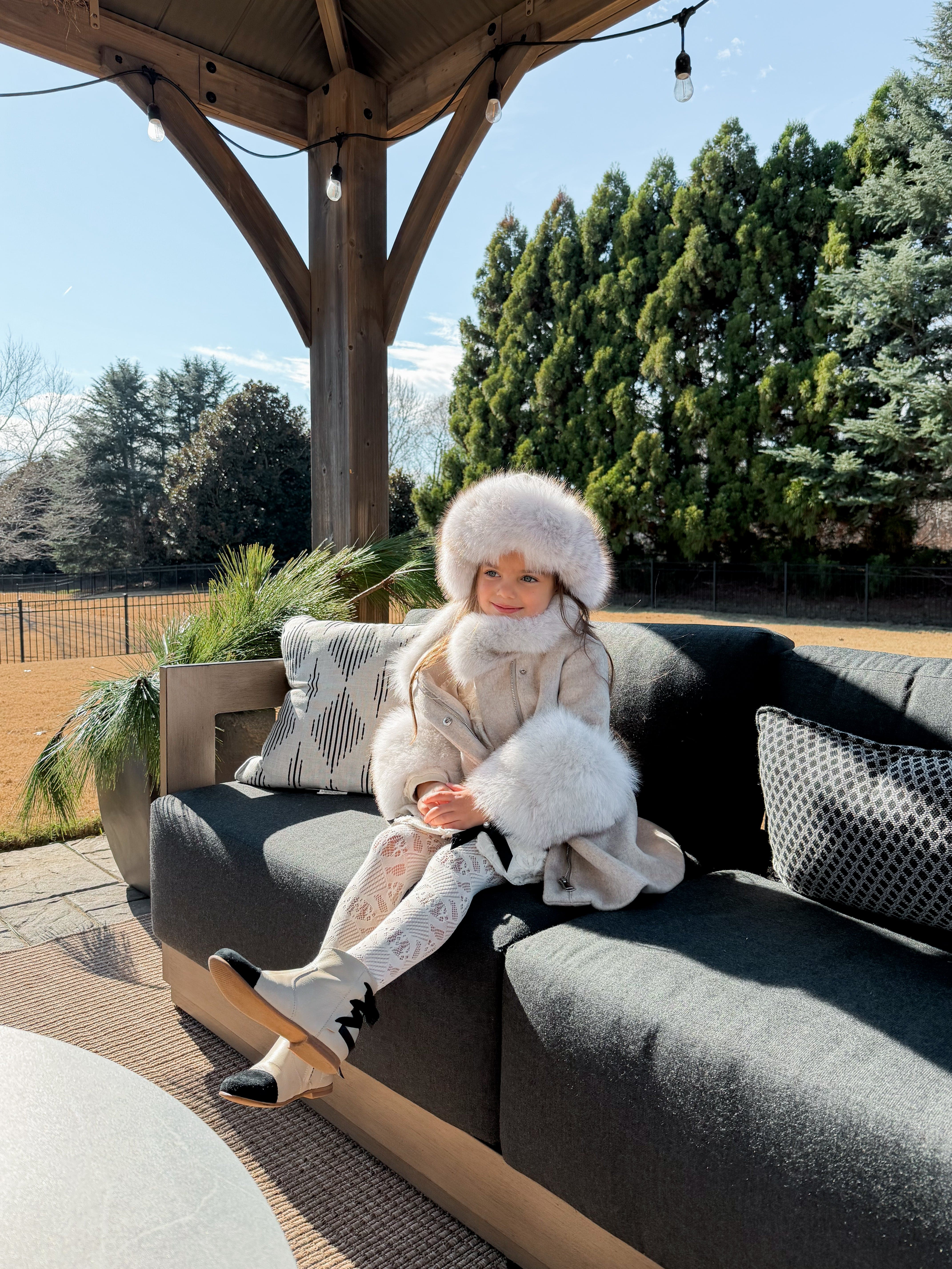 Karenina Kids' Fur Hat - Image 10