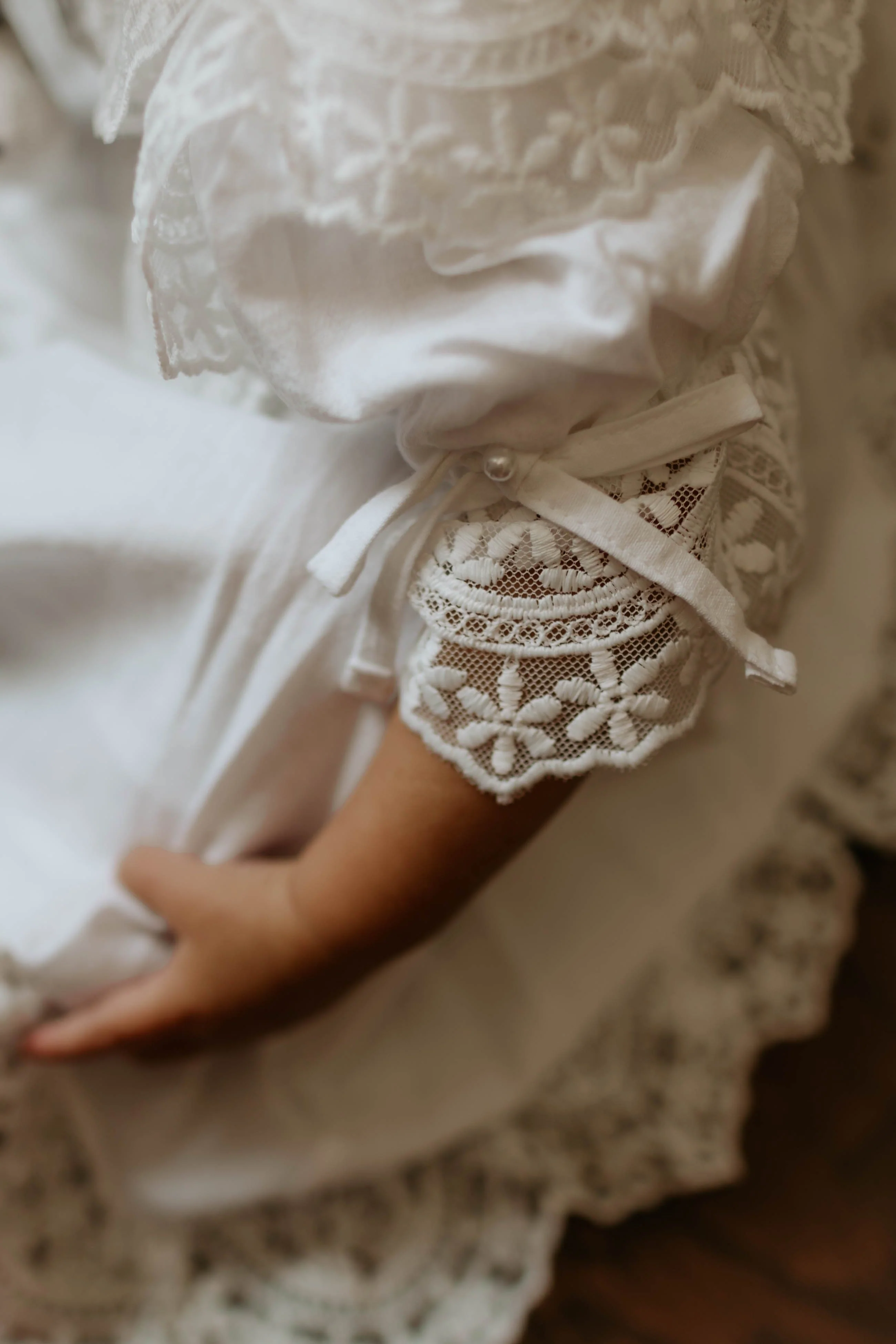 Katherine Embroidered Linen Dress - Image 3