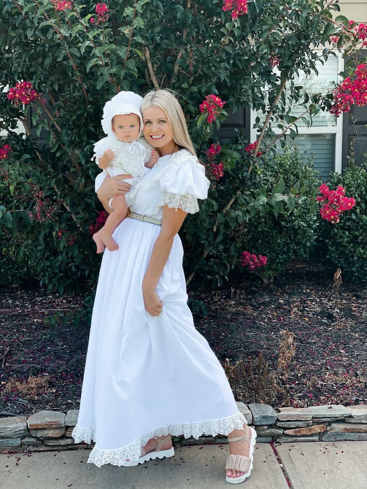 Katherine Embroidered Linen Mom Dress - Image 10