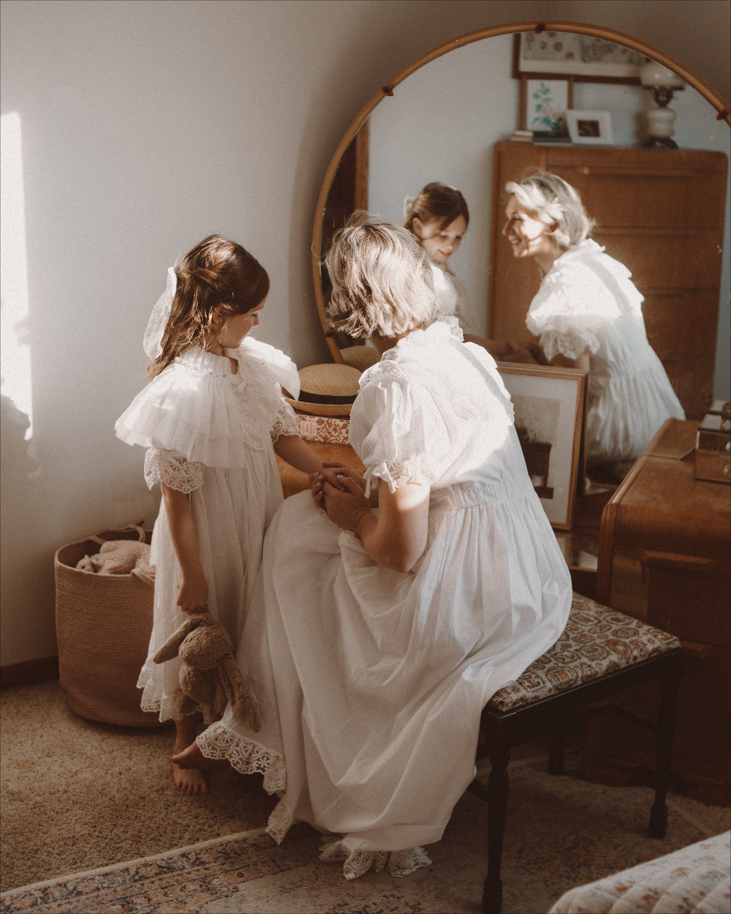 Katherine Embroidered Linen Mom Dress - Image 15