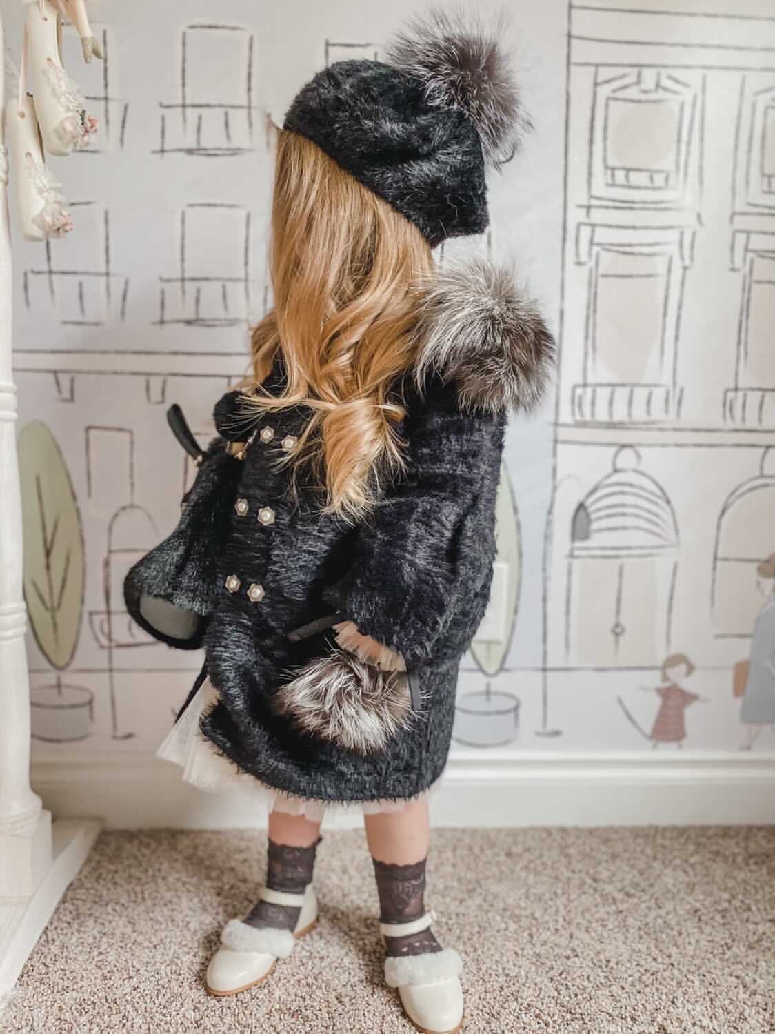 Milana Noir Kids Beret - Image 4