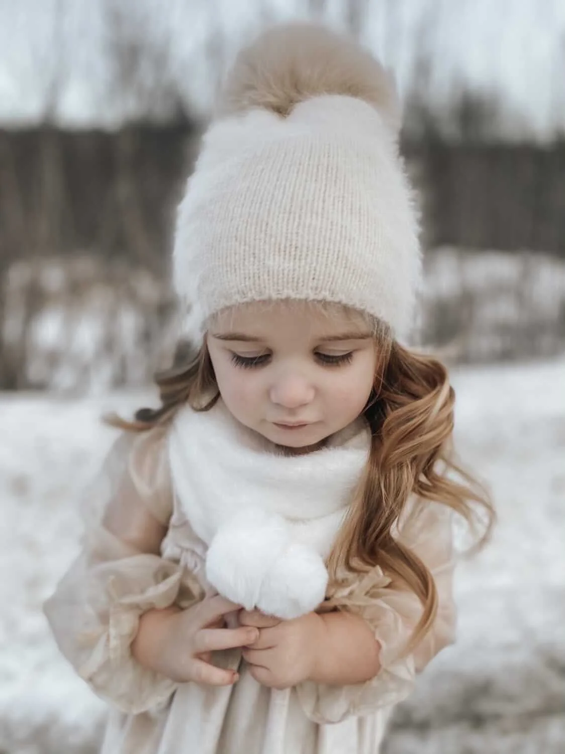 Milana Victoria Neck Warmer - Image 5