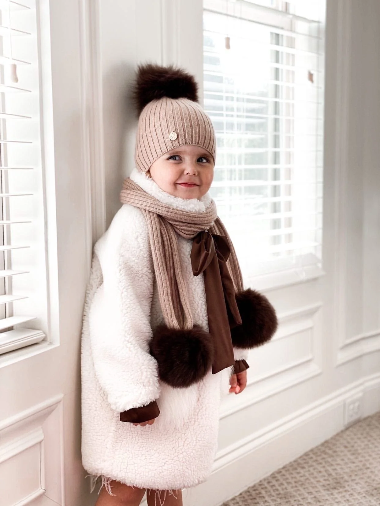 Misha Ribbed Angora Hat Brown Fur Pom - Image 4