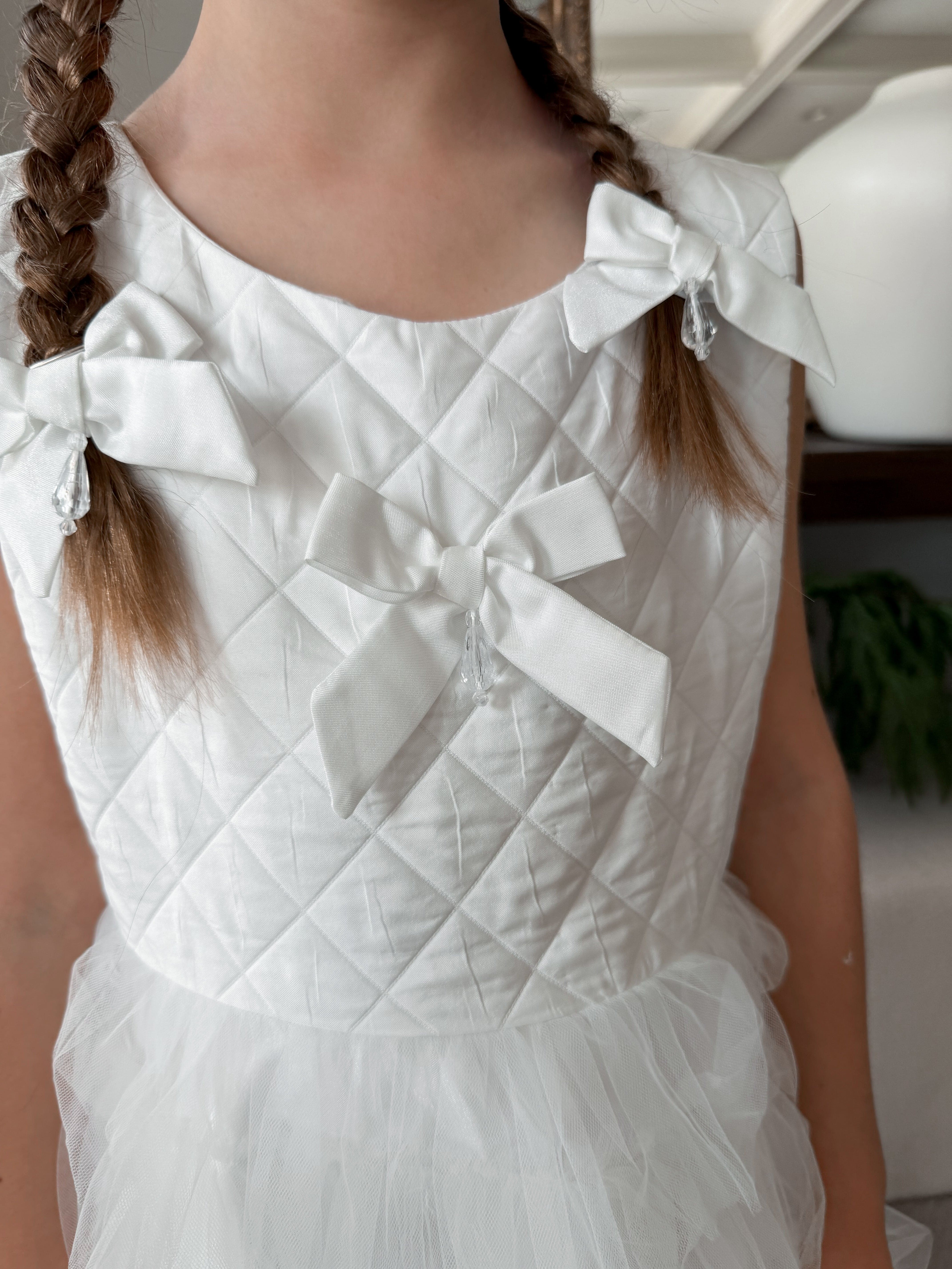 Poppy White Quilted Hair Bow Clips - Image 5
