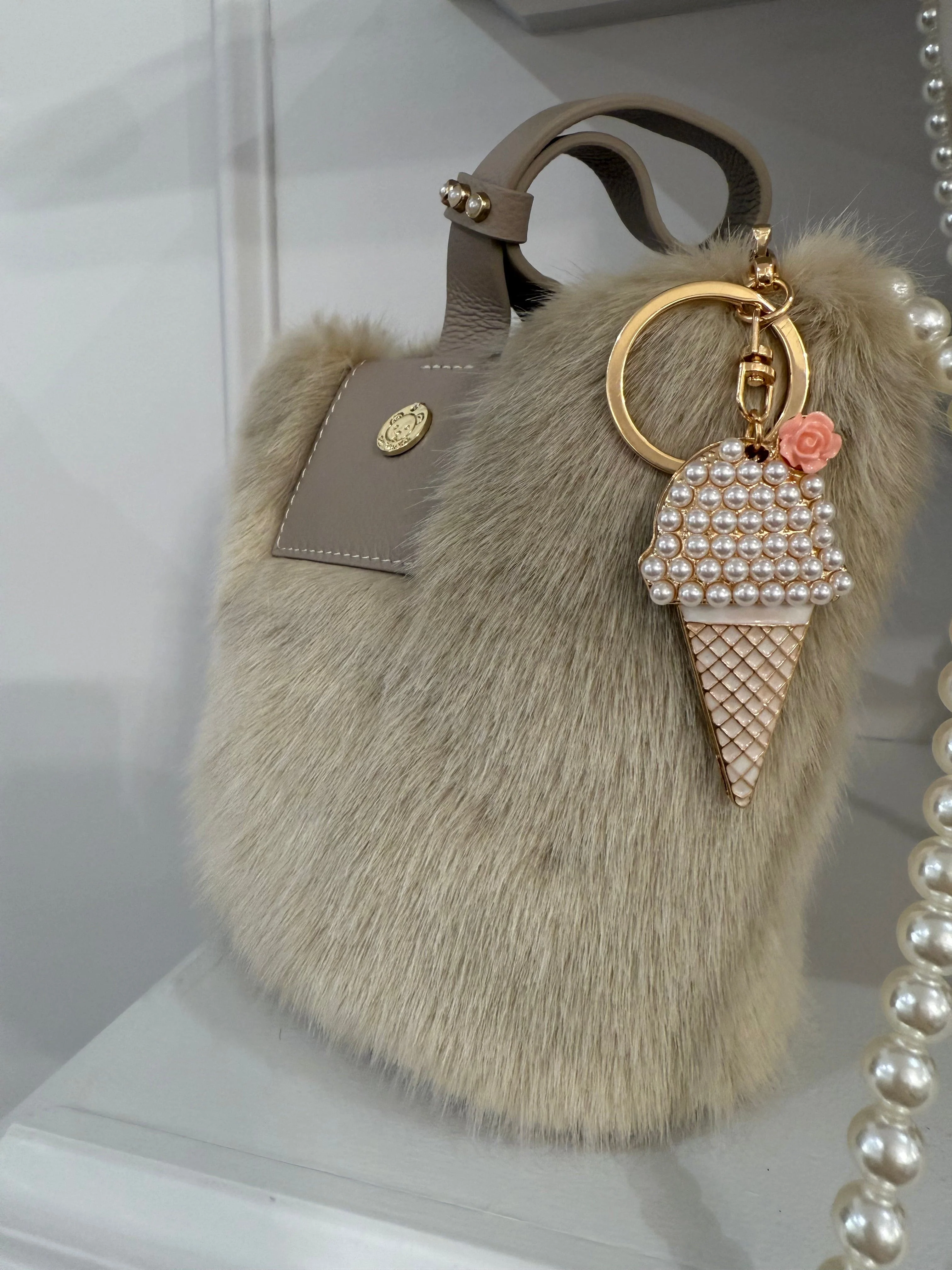 Scoop of Pearls Handbag Charm - Image 2