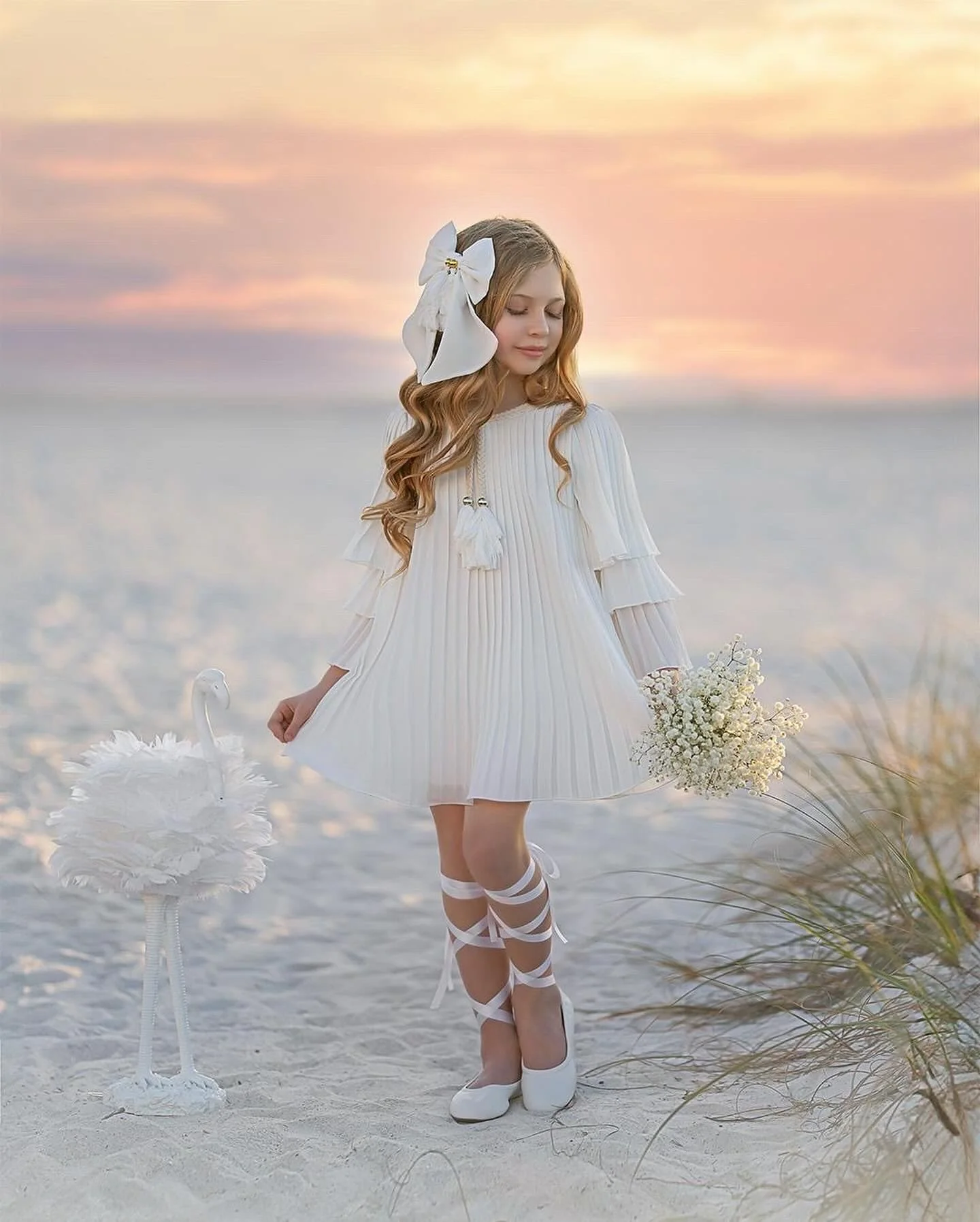 Sienna White Tassels Hair Bow - Image 5