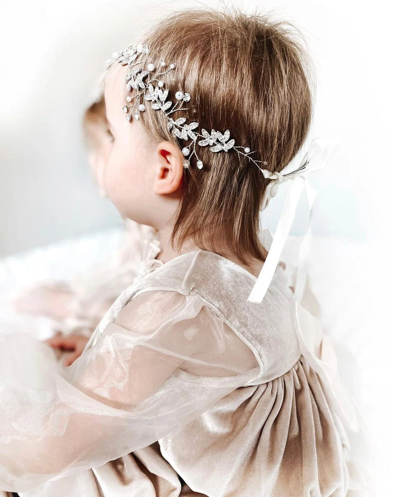 Silver Flower Hair Garland - Image 9
