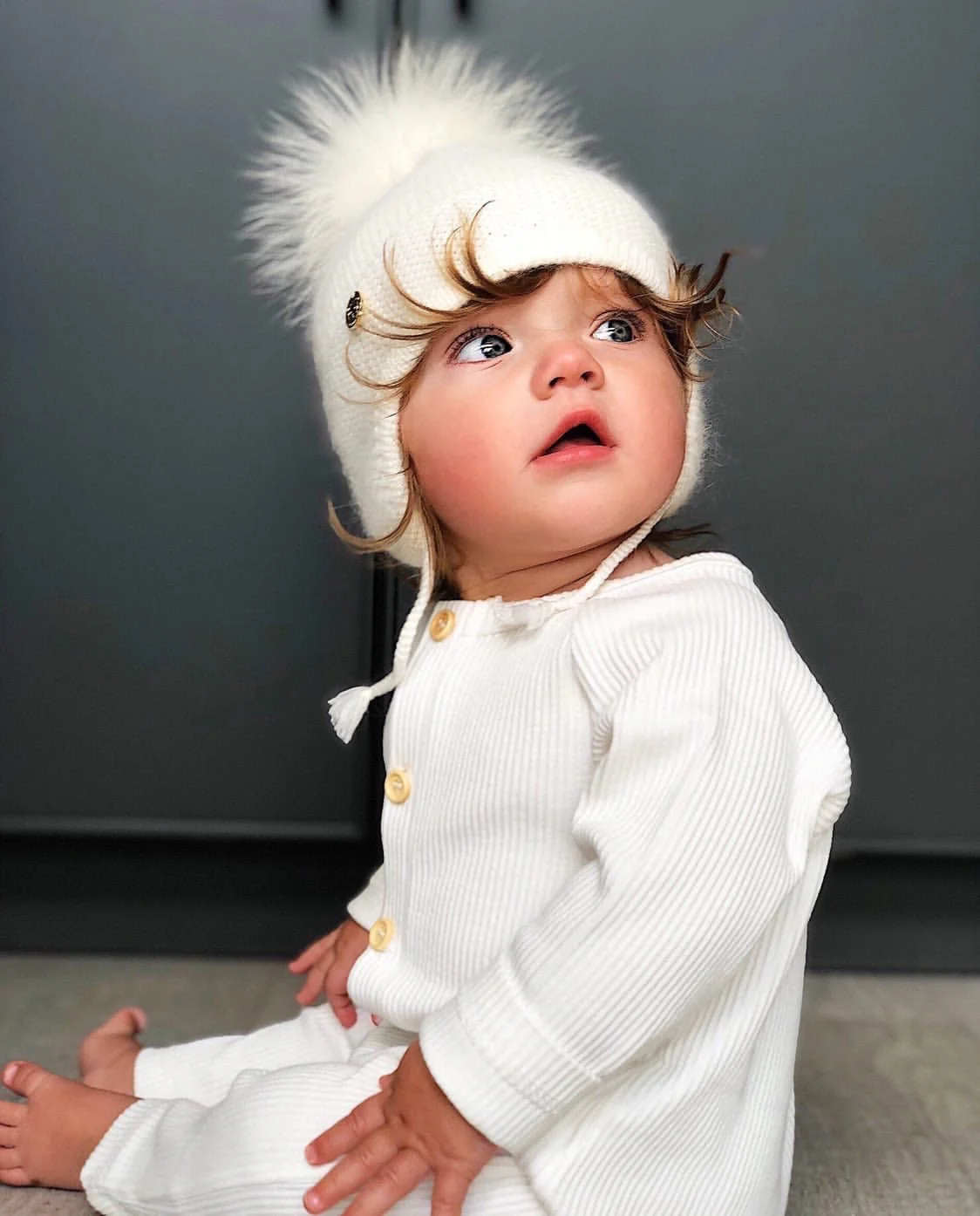 Cashmere Aviator Pom Hat - Image 10