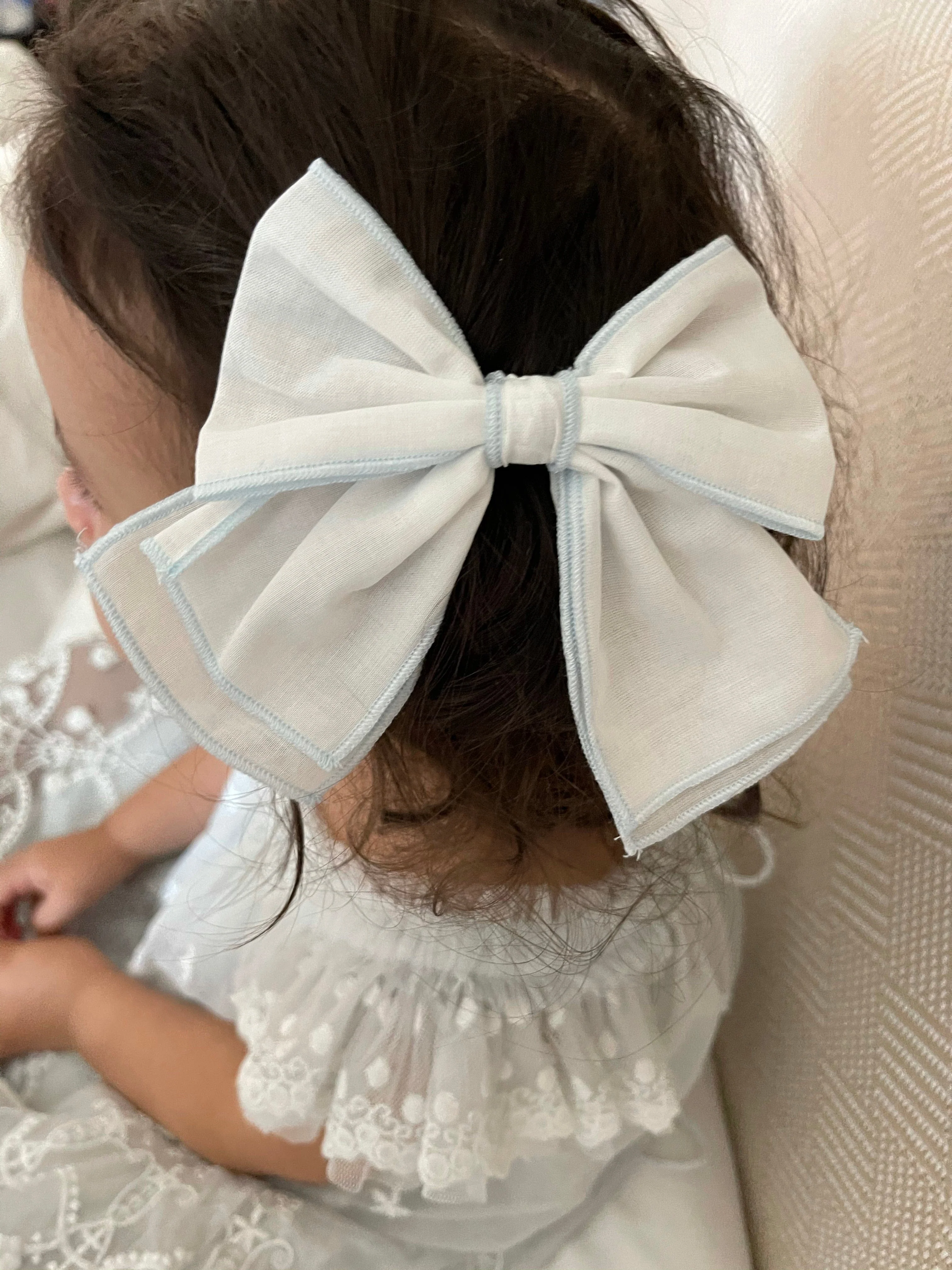 Charlotte Petite Hair Bow - Image 5