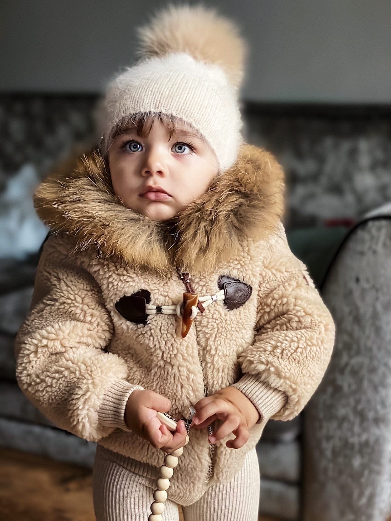 Vanya Beige Cashmere Kids' Fox Fur Beanie Hat - Image 13