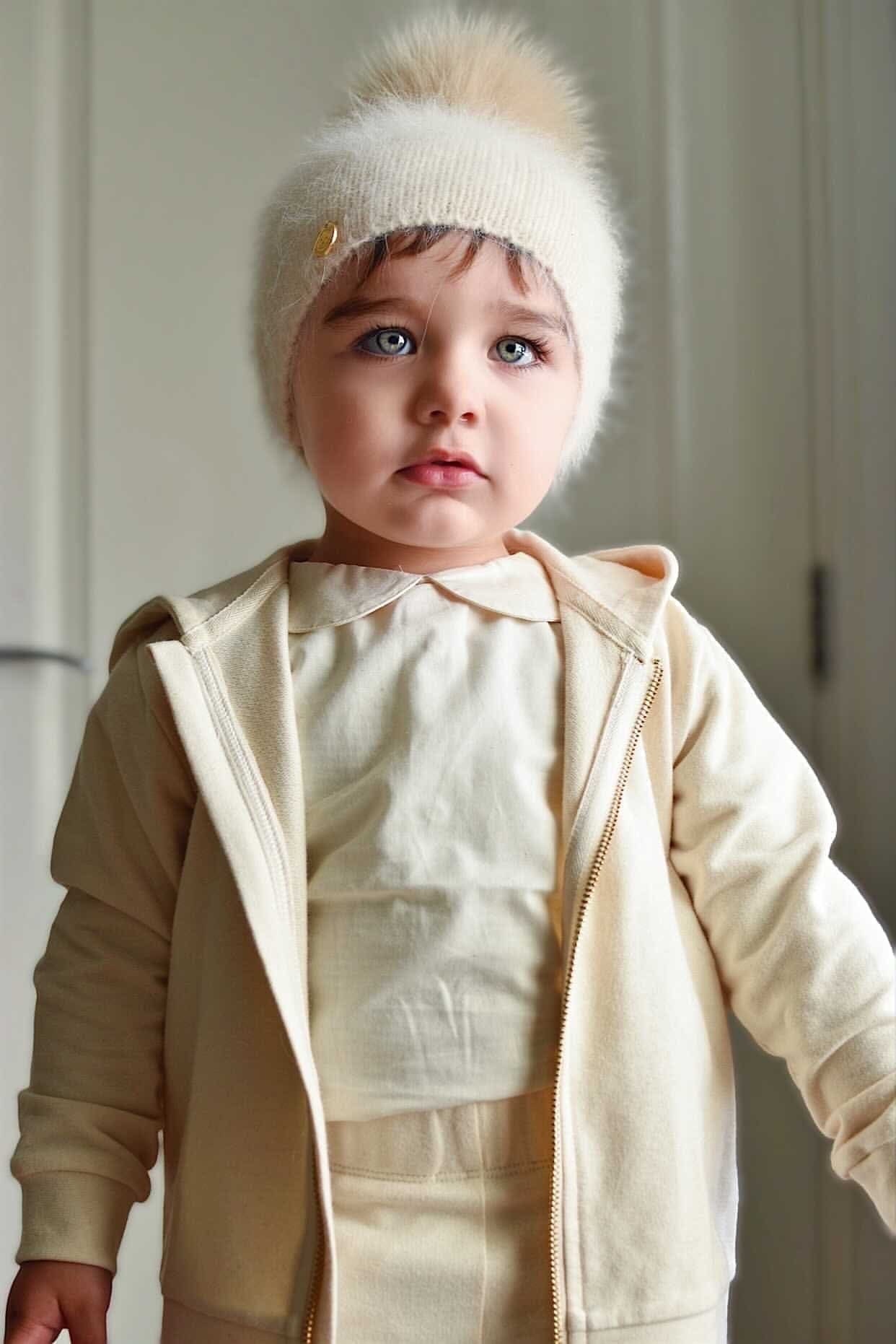 Vanya Beige Cashmere Kids' Fox Fur Beanie Hat - Image 22