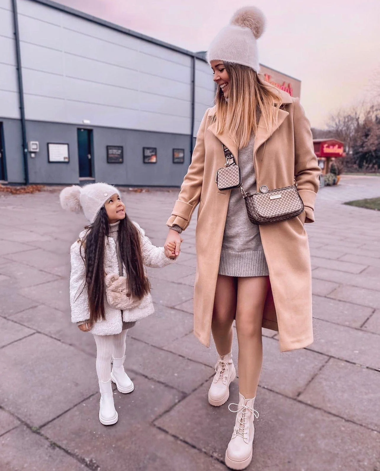 Vanya Beige Cashmere Kids' Fox Fur Beanie Hat - Image 24