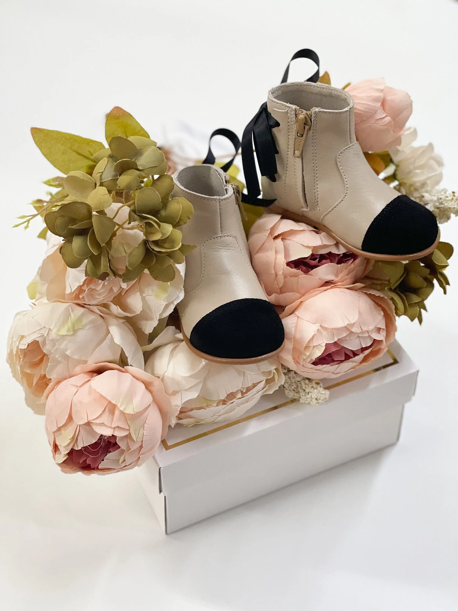 Zoe Beige and Black Leather Boots - Image 12